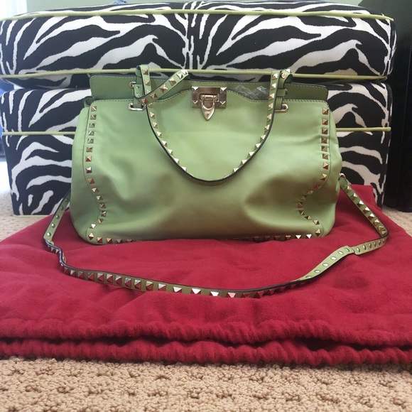 Valentino Handbags - Valentino Rockstud ❌SOLD❌